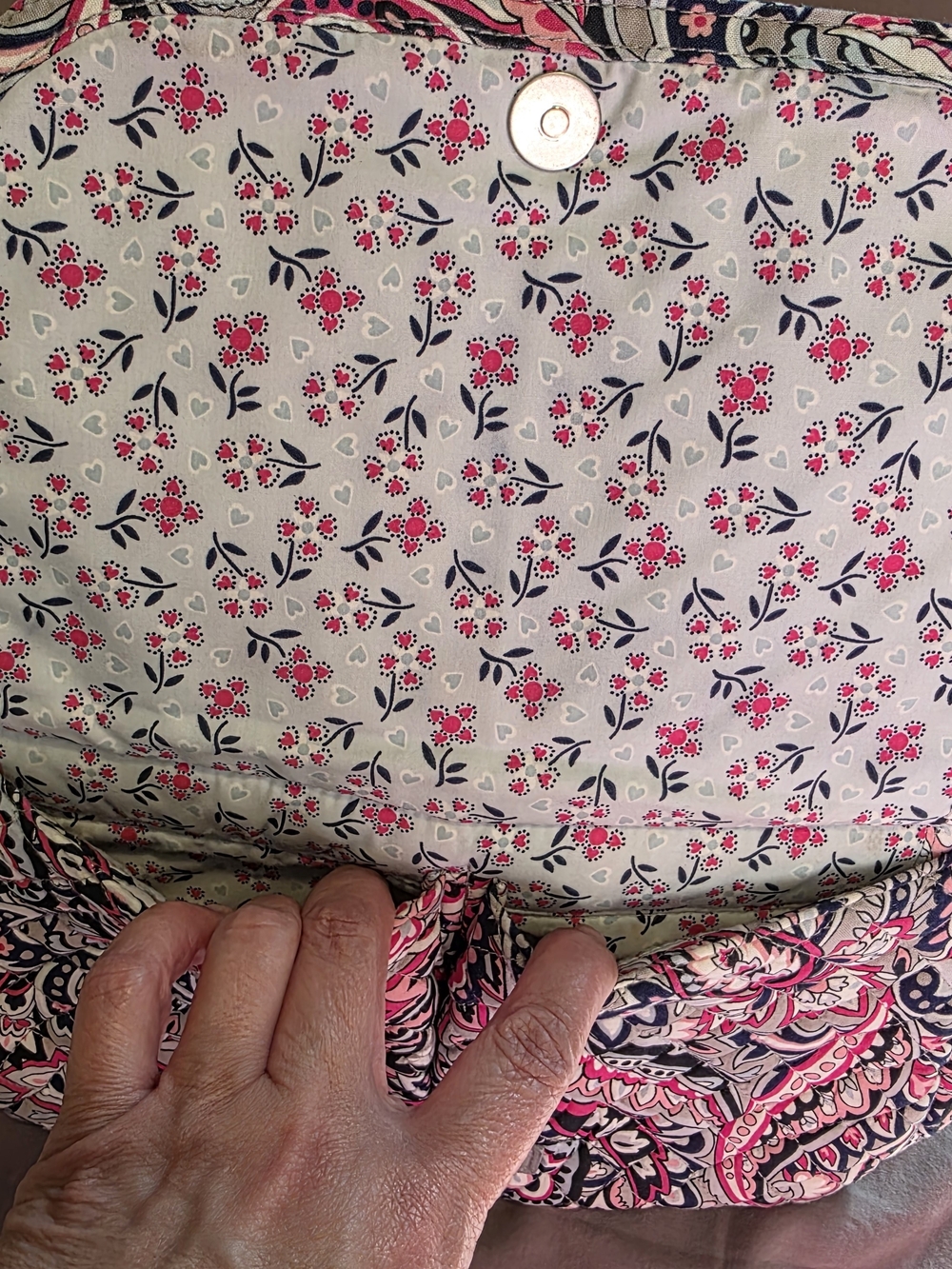 Vera Bradley Pink Paisley Crossbody with Navy and Cream Accents - Picture 3 of 8